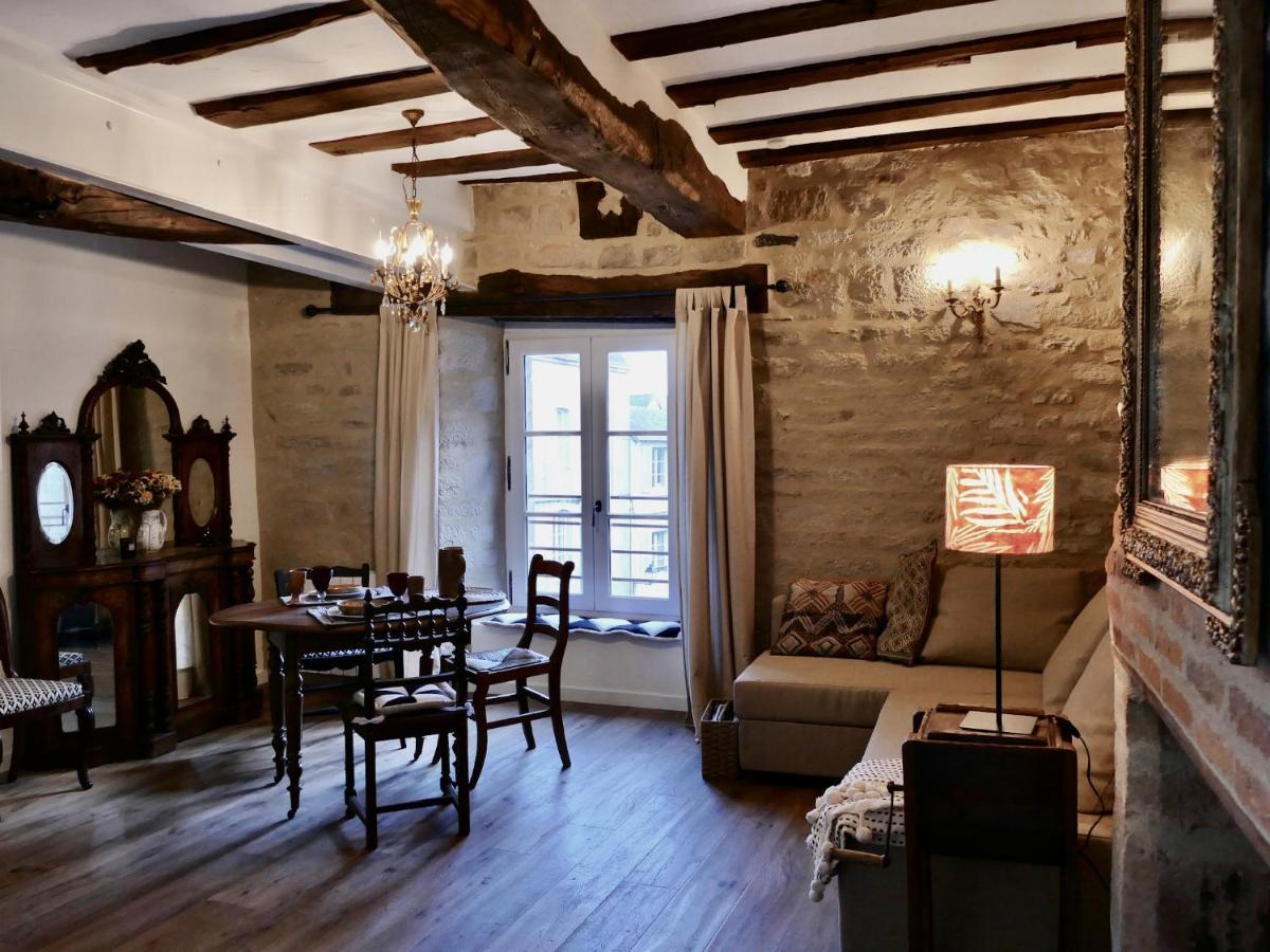 Henri& Henriette Le Studiolo D'Henri Apartment วานส์ ภายนอก รูปภาพ