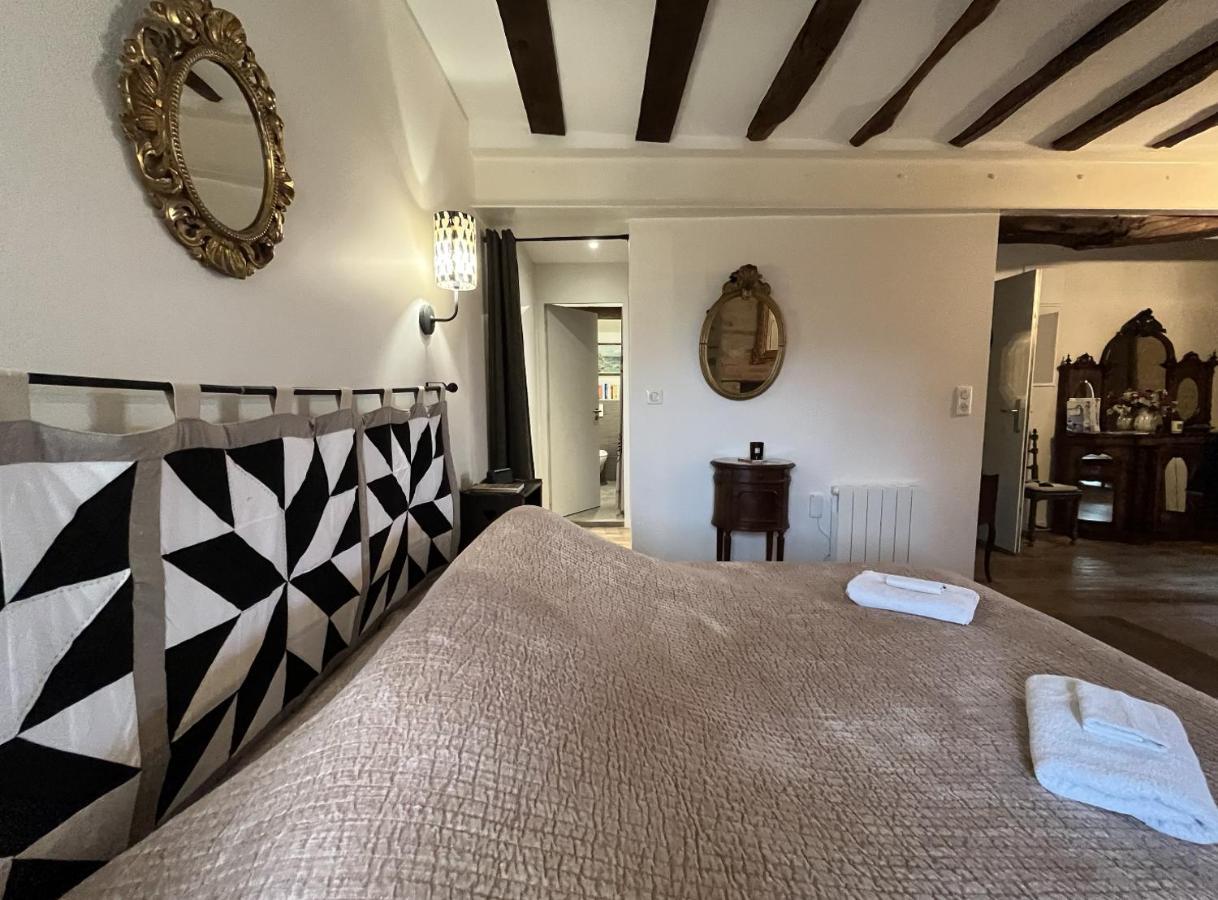 Henri& Henriette Le Studiolo D'Henri Apartment วานส์ ภายนอก รูปภาพ